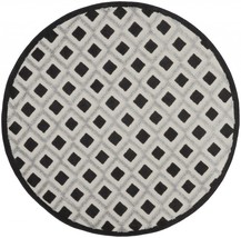 4&#39; Round Black And White Round Geometric Indoor Outdoor Area Rug - £79.91 GBP