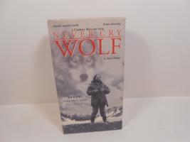 Never Cry Wolf (1983) - VHS - Walt Disney Home Video - Rated PG - Pre-owned - £7.56 GBP