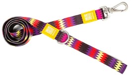 MAX and MOLLY Classic Neoprene Leash Latte S 5 8 x 4 inch - $1,058.32 MXN