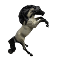 Breyer Reeves Raring Fighting Stallion  Horse Black &amp; Gray Figure - £43.79 GBP