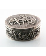 Gorgeous Vintage Fine Silver Dutch Repousse Trinket Box (before 1953) 41... - $49,375.12 MXN