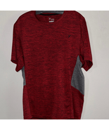 Old Navy Red and Gray Short Sleeve Tee - $144.17 MXN