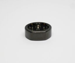Oura Ring Gen3 Heritage Size 7 - Black JZ90-1001-07 image 2