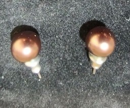 Brown Feau Pearl Stud Earrings - £3.19 GBP