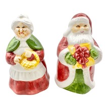 Christmas Salt &amp; Pepper Shakers Santa and Mrs. Claus Red Green White Unused - £10.82 GBP