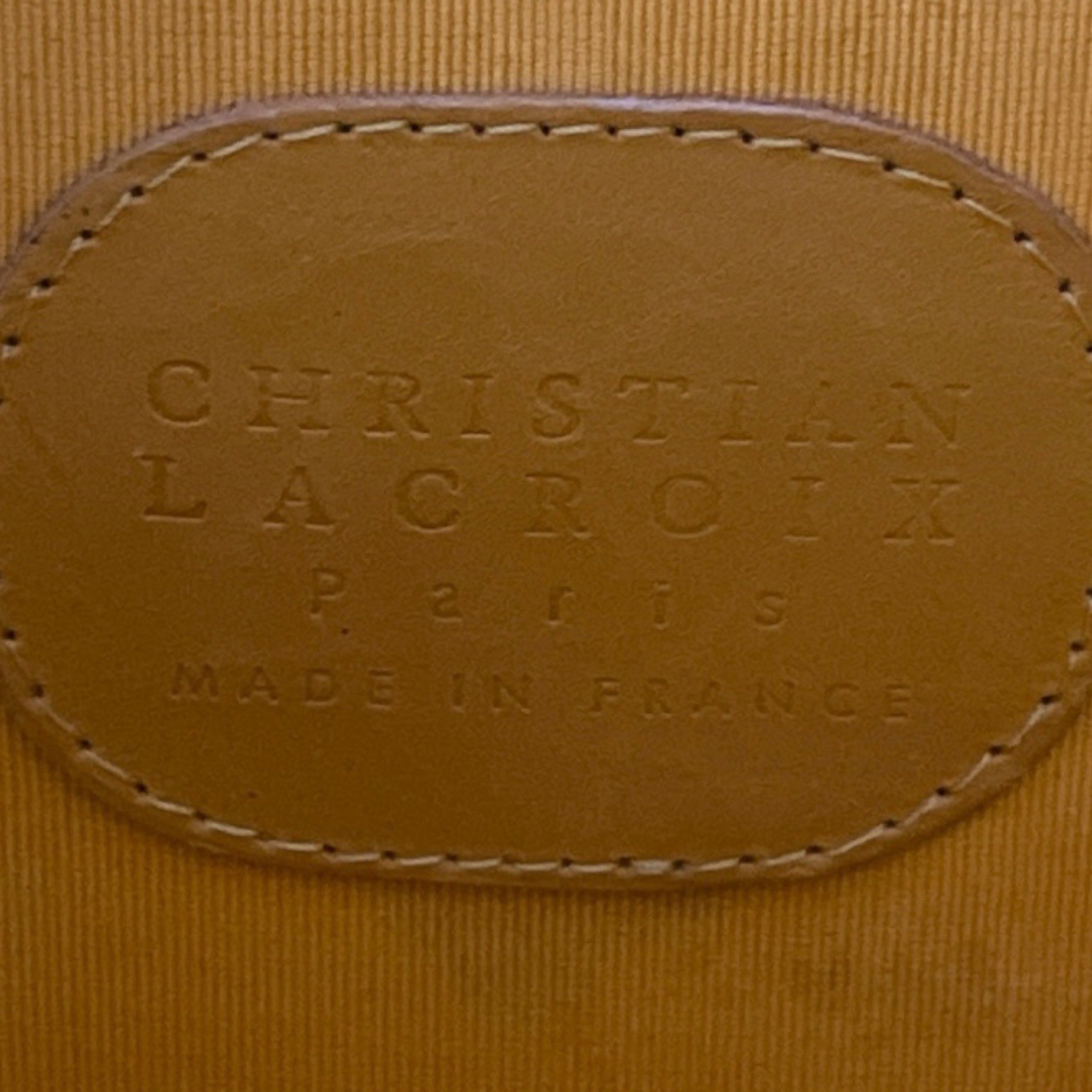 Christian Lacroix Paris Mauve Patent Leather Shoulder Bag with Gold Hardware Item image 11