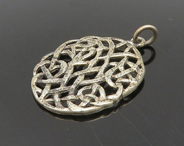 925 Sterling Silver - Vintage Shiny Celtic Knot Pattern Oval Pendant - PT15351 - £26.92 GBP