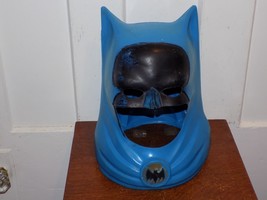 Vintage Batman Plastic Molded Mask Helmet - $1,403.03 MXN