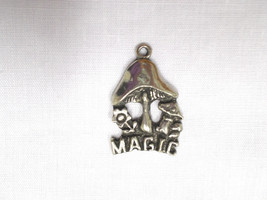 Magic Mushroom Vintage Hippie USA Cast Pewter Pendant Adjustable Cord Necklace - £7.18 GBP