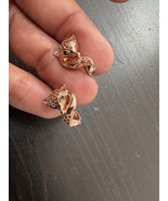 585 14K RG Stamped Orange Zircon Fox Stud Earrings - $56.83 CAD