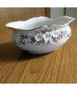 Gravy Boat Fenix Porcelain Hand Made Kislovodsk Russia Attached Delicate... - £20.13 GBP