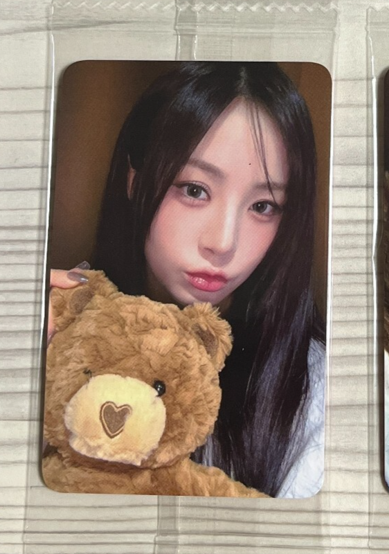 HANA FIFTY FIFTY Oficial POB KTOWN4U Tarjeta Fotográfica &#39;DAY&amp;NIGHT&#39; Kpo... - $14.95