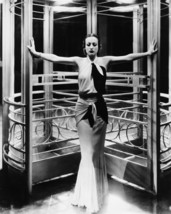 Joan Crawford B&amp;W 8X10 Photograph Art Deco Look - £7.79 GBP