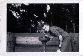 Thirsty Lady In The Park At The Drinking Fountain 1950s - £4.62 GBP