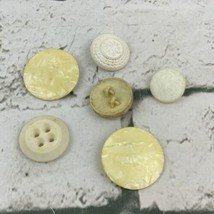 Vtg Button Lot Of 6 Cream Off White Various Sizes Toggle Back Clothing Crafts - £7.72 GBP