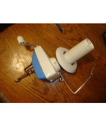 Vintage Portable Wool Winder Yarn Ball Winder With Table Clamp Metal Base - $37.38 CAD