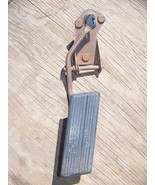 1970 PLYMOUTH FURY GAS ACCELERATOR PEDAL ASSEMBLY OEM - £71.84 GBP