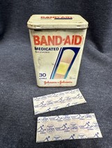 Vintage Band-Aid J&amp;J Medicated Bandages White Metal Tin 5654BC- 4” Tall - £3.80 GBP
