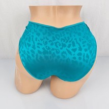 Victoria&#39;s Secret No Show Hiphugger Panties Smooth Shiny Satin Leopard T... - $39.59