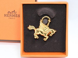 Hermes Cadena Gold Pegasus horse motif bag charm lock 001 Ex+ - $1,265.21