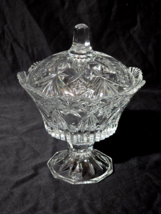 CRISTAL D&#39;ARQUES 7.625&quot; Cut Crystal VINCENNES Footed Candy Dish With Lid - $25.40 CAD