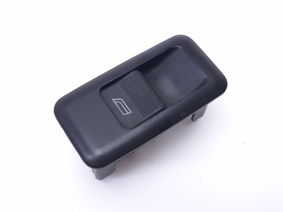 1999-2003 VOLKSWAGEN EUROVAN FRONT PASSENGER SIDE WINDOW REGULATOR SWITCH OEM Item image 2