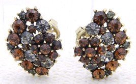 Vtg Crown Trifari Gold Tone Topaz Gray Rhinestone Flower Clip Earrings - $73.51