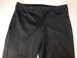 GTM Sportswear Ladies Women&#39;s Active Capri Pants Black Size S small EUC-- - $12.86