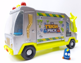 The Trash Pack Trashies Garbage Truck w/Figure - £18.99 GBP