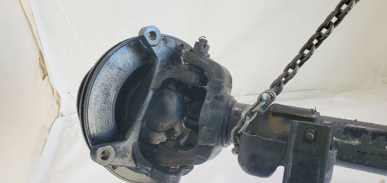 2004 Ford F350 F450 OEM Front Axle Beam I-Beam With Hubs Item image 9
