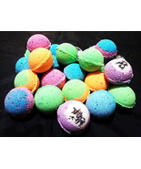 5Pcs Assorted Stress Relieving Moisturizing Fizzy Bath  Bombs - $15.07 CAD