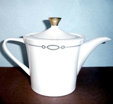 Waterford China Dorado Tea Pot Beverage Server #146639 New In Box - £43.99 GBP
