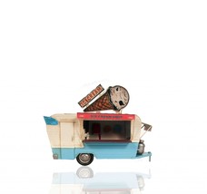 Ice Cream Trailer Metal Model - $2,232.56 MXN
