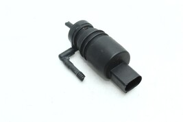 2004-2006 VOLKSWAGEN PHAETON FRONT WINDSHIELD WASHER SPRAY PUMP MOTOR H2103 image 4