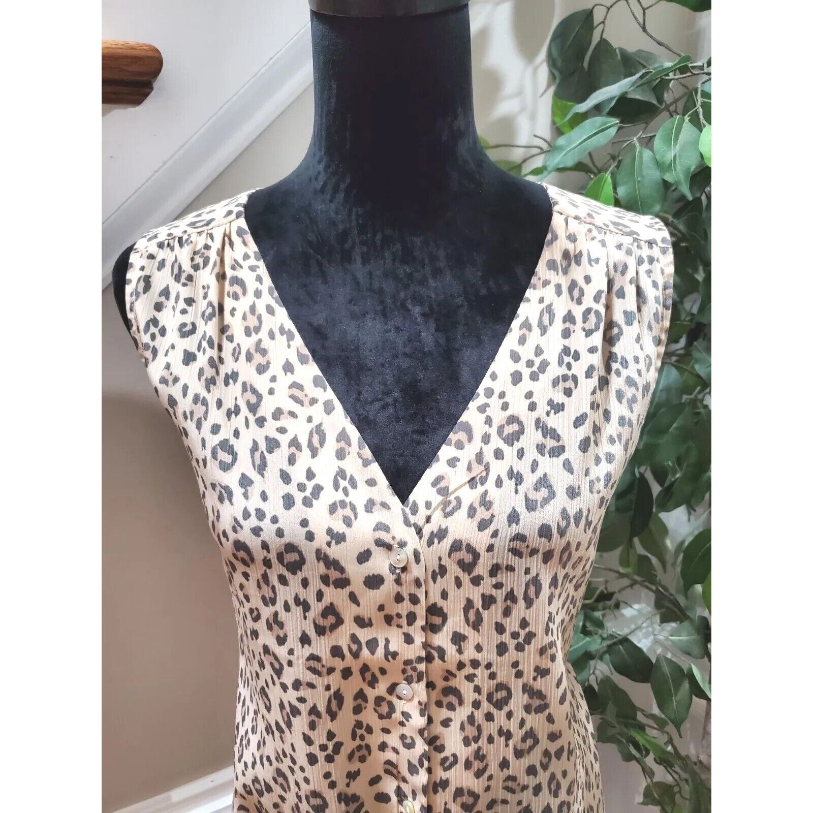 Nine West Women's Beige & Brown Polyester V-Neck Sleeveless Casual Shirt Size XL Item image 5