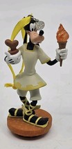 Torchbearer Goofy Olympic Champ Walt Disney Classics Store Collection - $29.69