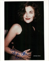 Sherilyn Fenn Signed Autographed Glossy 8x10 Photo - £38.65 GBP