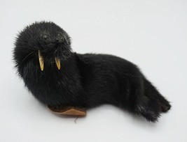 Morse Scellé Lion de Mer Animal Cuir Fourrure Figurine de Collection Jouet - £29.67 GBP