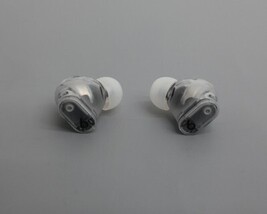 Beats by Dr. Dre Studio Buds+ Wireless Earbuds MQLK3LL - Transparent/A image 4