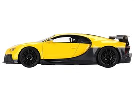 Bugatti Chiron Pur Sport Yellow and Black 1/18 Model Car by Top Speed - $224.50