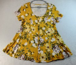Torrid Blouse Top Women Size 00 Yellow Floral Knit Rayon Scoop Neck Button Front - £10.90 GBP