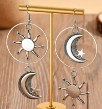 Vintage Bohemian Style - Aged Silver Sun Moon Star Celestial Drop Earrings - £8.81 GBP