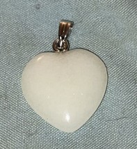 Necklace Pendant White Quartz Stone Crystal Heart .75” - £3.41 GBP