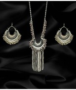 Alloy Silver Contemporary -- Contemporary Fashion Necklaces Set - £11.82 GBP