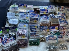 Vintage Huge Lot Of 102 Packs Of Sequins Assorted Colors Westrim Crafts  - $747.27 MXN