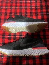 Nike Epic React Flyknit 2 - $48.40 CAD