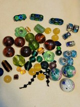 Antique And Vintage Various Types Of Glass Beads - £23.88 GBP