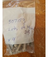 NEW OEM OMC LOT of 4 Johnson Evinrude Outboard Screw 18hp # 307153 - $434.02 MXN