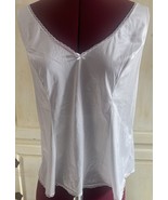 Vanity Fair White Chemise Size 42 Wide Shoulder Strap Nylon T-shirt - £12.27 GBP