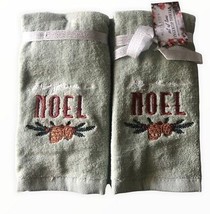 Christmas Tree Joyeux Noel Fingertip Towels Embroidered Set of 2 Holiday Green - £28.88 GBP